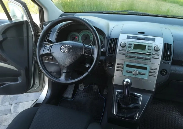 Toyota Corolla Verso cena 17500 przebieg: 176133, rok produkcji 2005 z Mińsk Mazowiecki małe 56